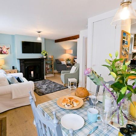 Melvin Cottage Beaumaris Exteriör bild